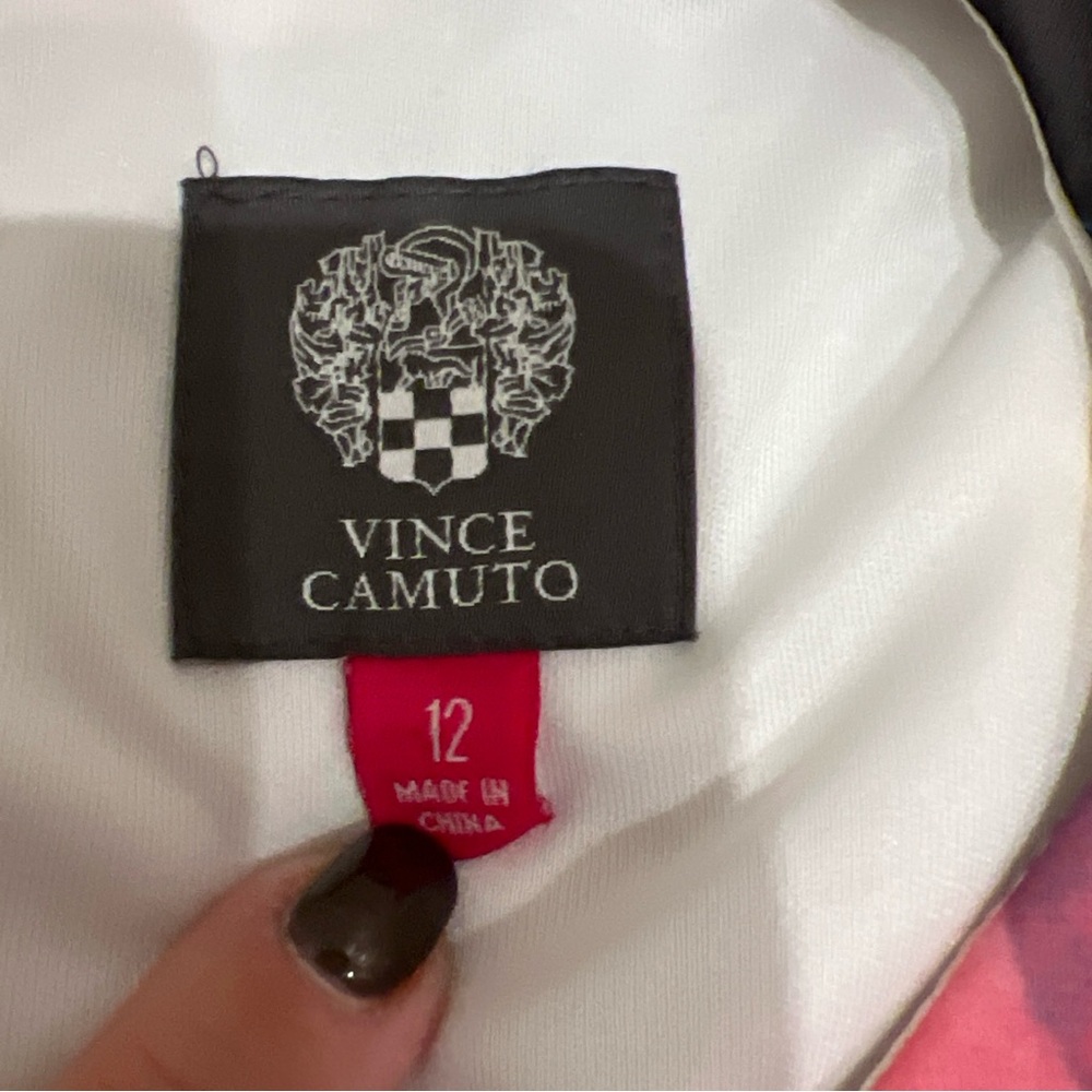 Vince Camuto Elegant floral print Dress - Picture 9 of 10
